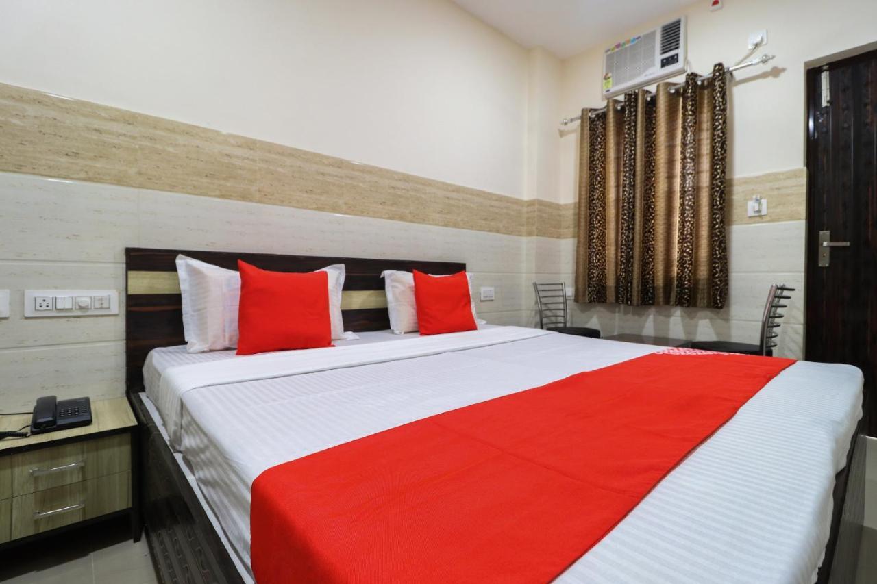 Oyo 49095 Hotel K Fort Abadpura Экстерьер фото