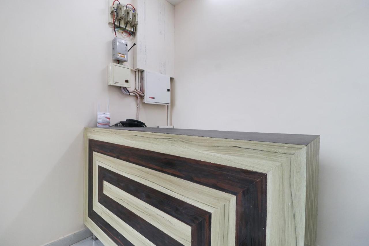 Oyo 49095 Hotel K Fort Abadpura Экстерьер фото