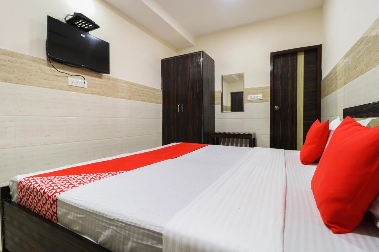 Oyo 49095 Hotel K Fort Abadpura Экстерьер фото